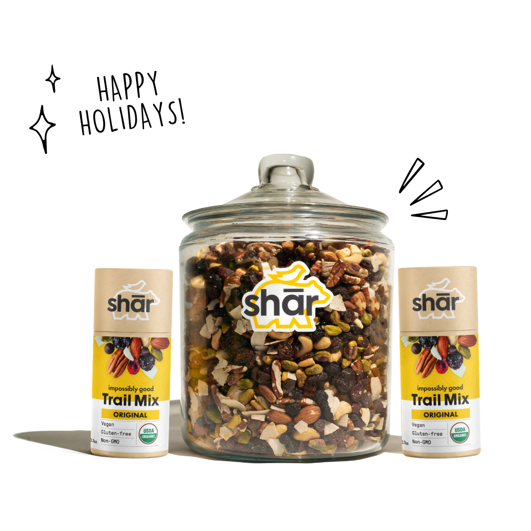 HAPPY HOLIDAYS – The Giant Snacker’s Delight Box (4.5 lbs Jar + 2 Tubes – Choose Your Recipe)